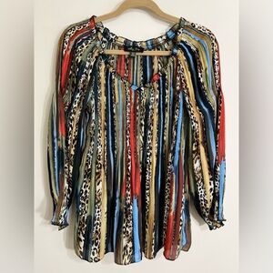 MELISSA PAIGE V Neck Long Sleeve Colorful
Animal Print‎ Flowy Top V Neck Medium